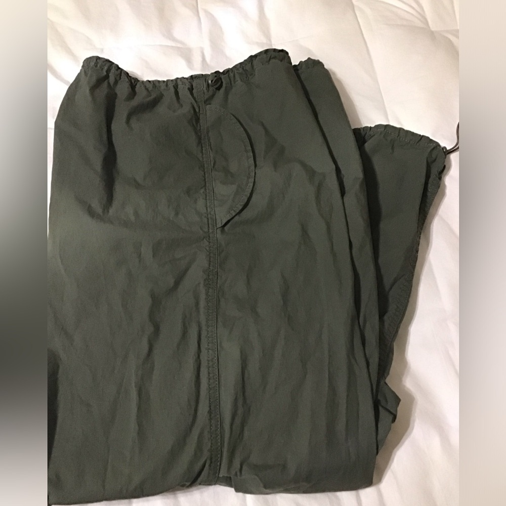 True Craft Dark Olive parachute pants size medium